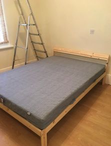 Double bed, spotless