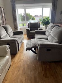 recliner suite