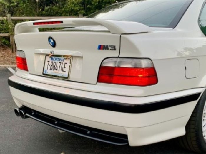 BMW E36 M3 Genuine rear spoiler