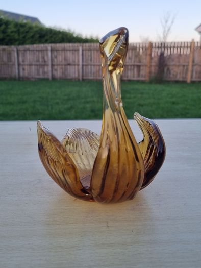 Vintage Amber Hand Blown Glass Swan Center Piece Dish