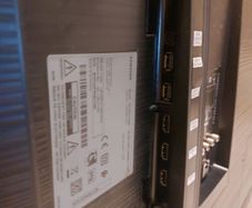 Samsung 43" 4K smart TV