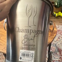 5 Ice Bucket
