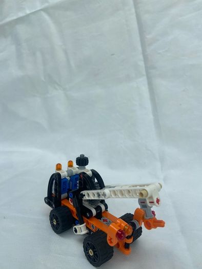 Lego Tecnic 42088