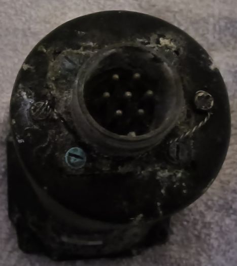 vintage collectable fuel pressure gauge