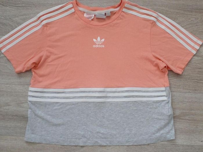 Adidas T-Shirt Size 12-13Y