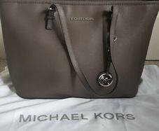 Stunning Michael Kors Grey Bag
