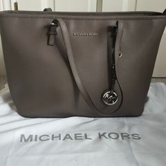 Stunning Michael Kors Grey Bag