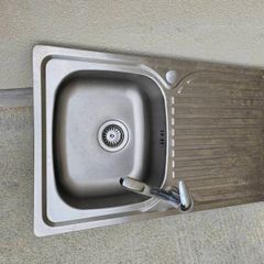 stainless steel sink