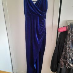 ladies crush velvet strappy low cut evening dress