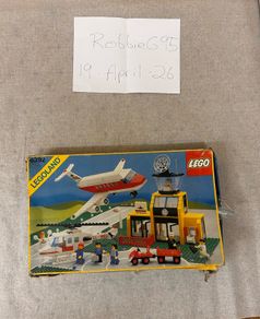 Vintage 1985 LEGO Legoland Airport Set 6392. Complete w/instructions