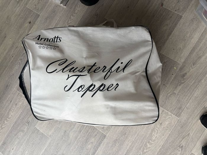 Arnotts hotel mattress topper