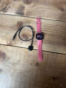 smartwatch Fitbit versa 4