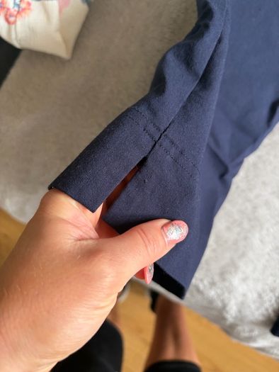 Navy cropped trousers