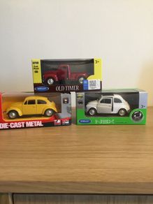 Diecast model cars