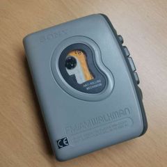 SONY WM-FX271 Walkman Cassette Player