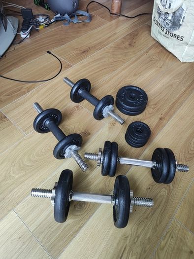 adjustable dumbbells