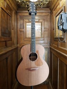 Lowden O-50