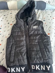 Dkny kids gilet 5-6yrs old