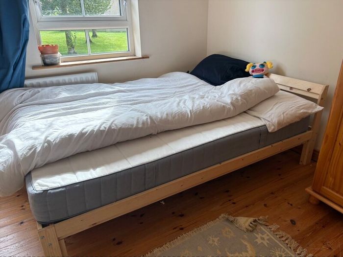 Double bed