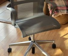 Herman Miller Setu