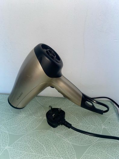 Dehumidifier. Popcorn Maker. Blender. Hair Dryer.