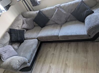 Right Hand Facing Arm 2 Piece Corner Sofa