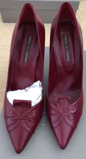 Pied A Terre red leather high heels