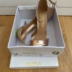 Metallic Rose Gold Heels Size 4