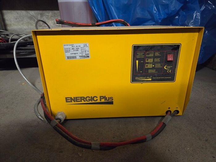 Forklift charger