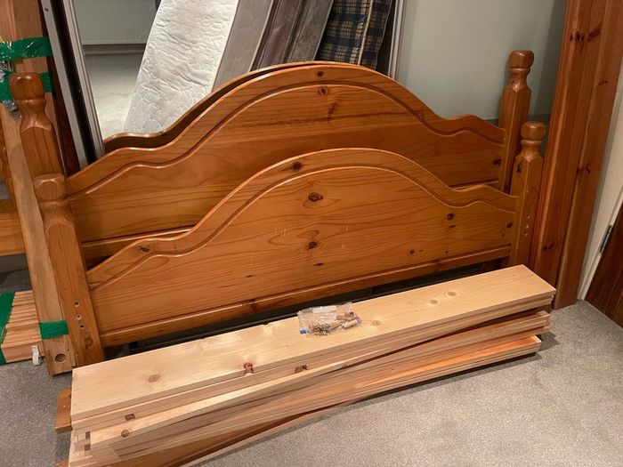 Gorgeous 4Ft 6 Double Wooden Bed Frame - Can Deliver