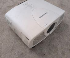 Projector - Mitsubishi WD3300U