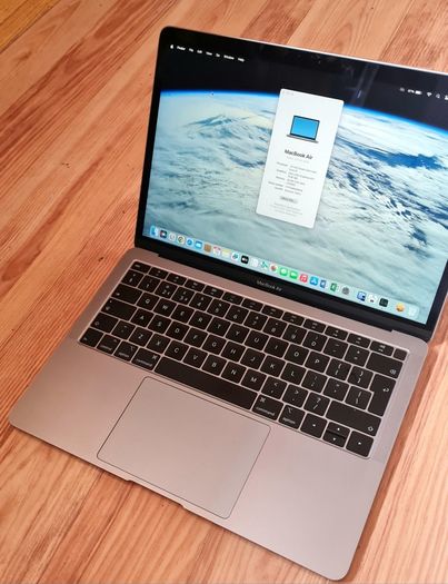 MacBook air like new.16gb 512gb ssd