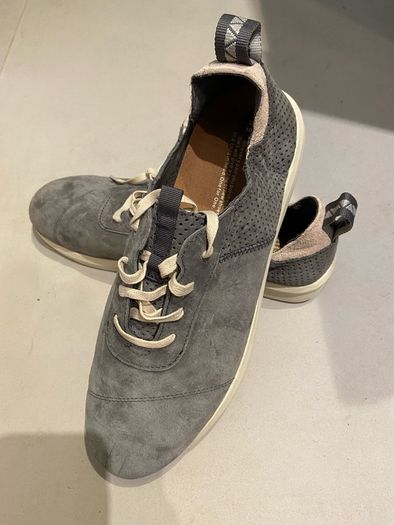 Shoes Toms leather lace up size 10.5 new
