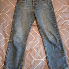 Levis 501 Cropped Jeans