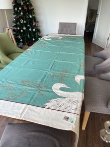 Very large Carolyn Donnelly table cloth