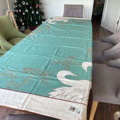 Very large Carolyn Donnelly table cloth