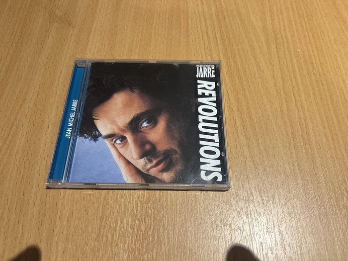 Jean Michel Jarre - Revolutions