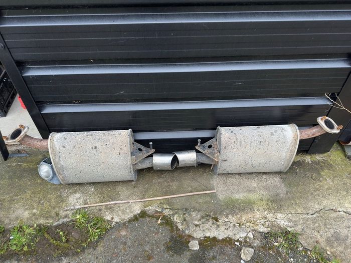 Toyota Soarer JZZ30 stock exhaust