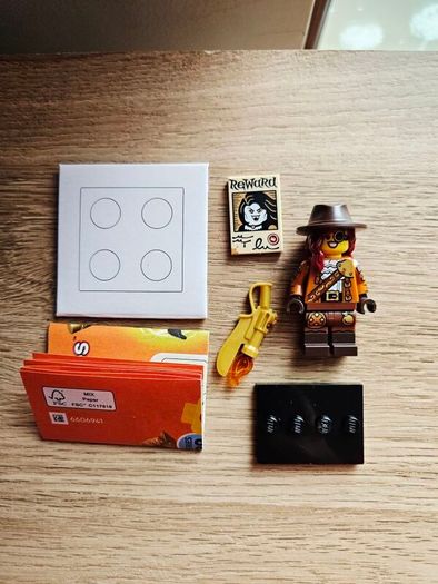 lego col29-4 monster hunter, collectible seriea 29