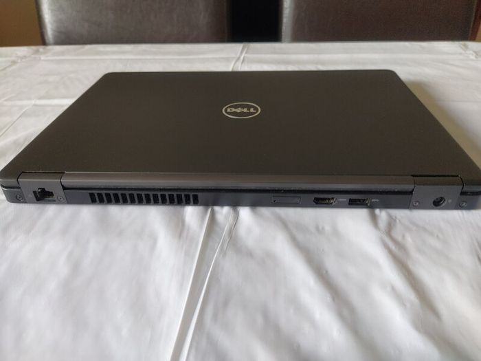Dell Latitude 5490