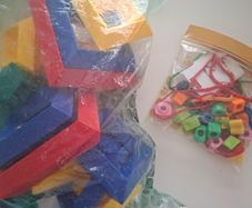 Beads & Laces / Stacking Blocks