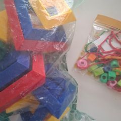 Beads & Laces / Stacking Blocks