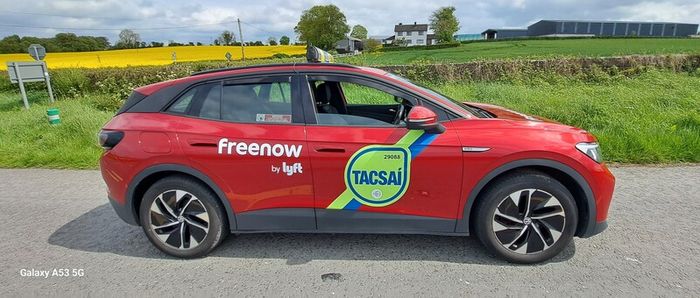 EV Taxi for rent