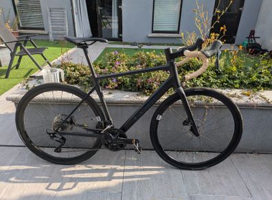 Road bike