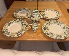 Vintage Emma Bridgewater Strawberry Dinner set