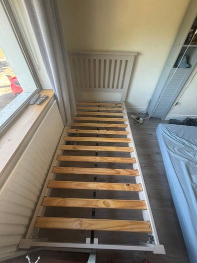 Single bed frame, perfect condition