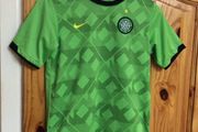 Celtic Football Club. Glasgow.Scotland. Season 2010-2011. Official Nike Away Jersey. Youths Age 12-13 Years. Rare Sponsorless Version. Collect In Dublin Or Receive Via Post.