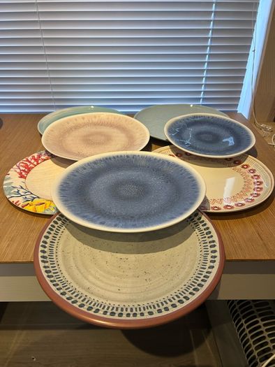 Melamine Dinner Plates (8)