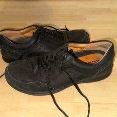 ECCO  Black Leather