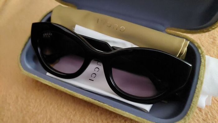 SEASON HIT  The Trendiest Gucci Shape  Beautiful Oval Model